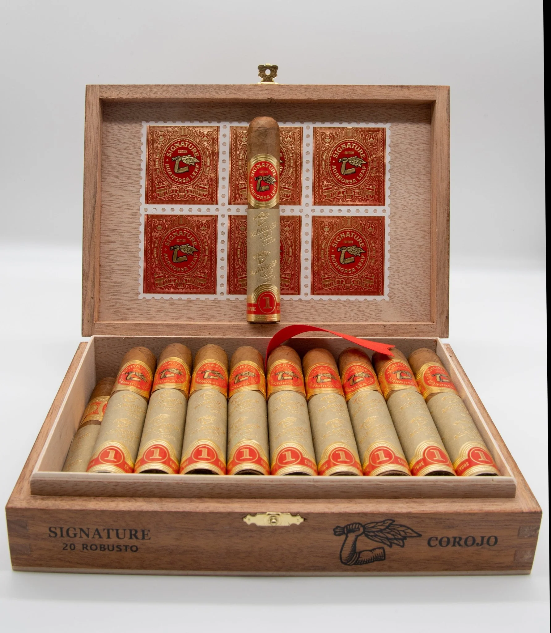 Aganorsa Leaf - Signature Edition Corojo Robusto 20 stick box - Image 2