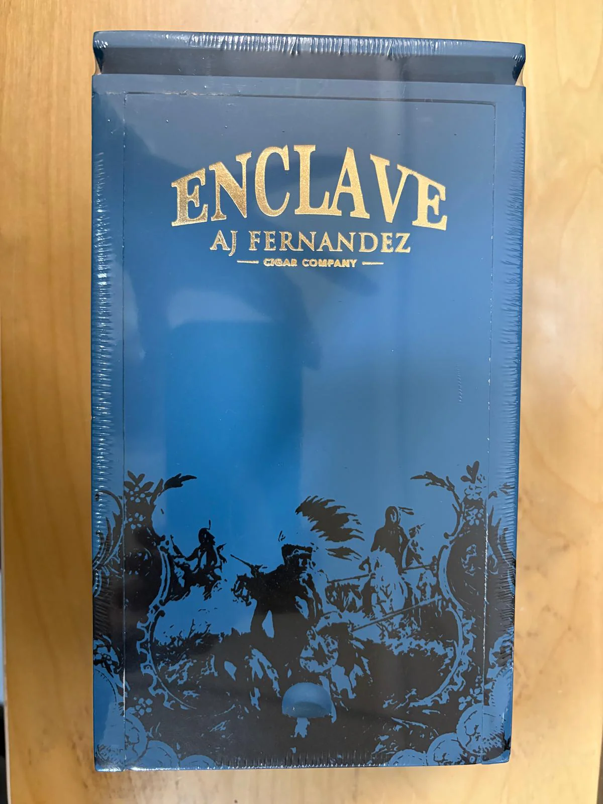 AJ Fernandez - Enclave Churchill 7 x 52 20 stick box - Image 3