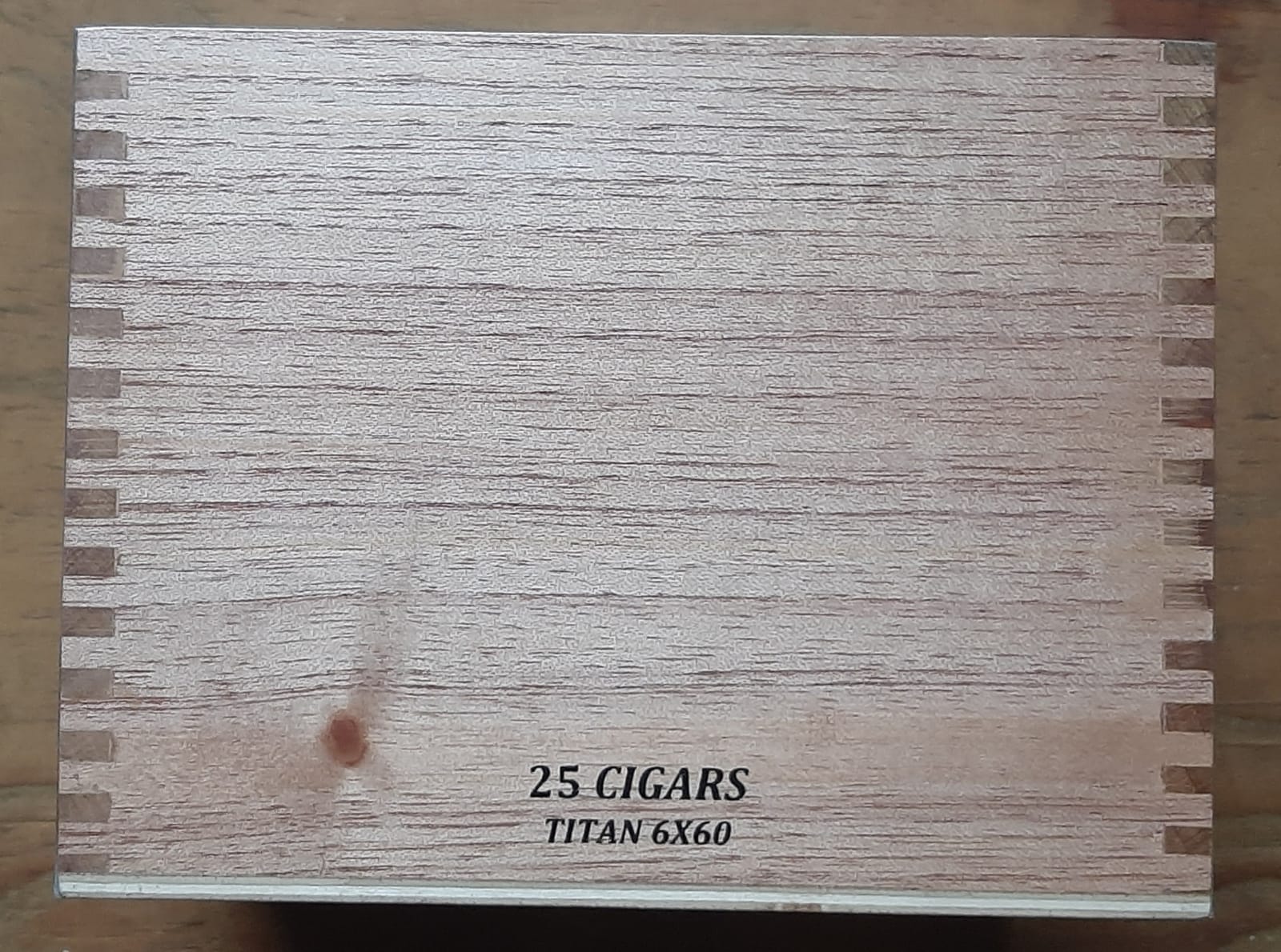 HPC - Corojo White Label Titan 6 x 60 25's - Image 3