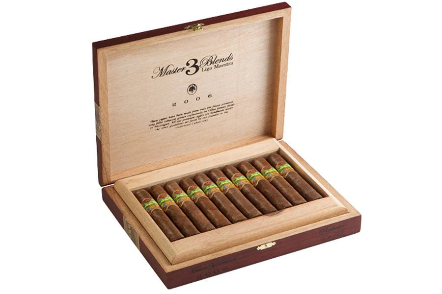 Oliva - Master Blends 3 7 x 50 Churchill 20 stick box - Image 2