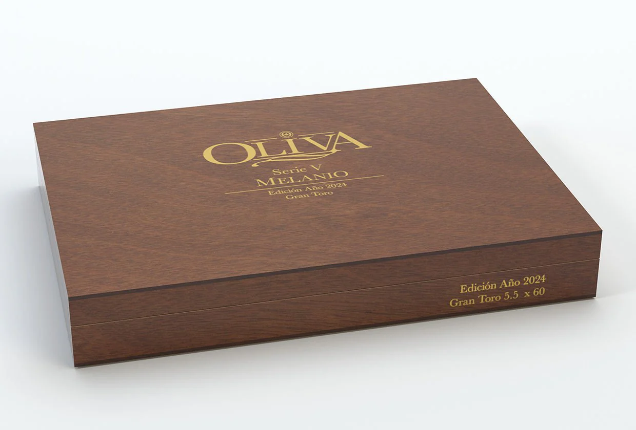 Oliva - Serie V Melanio Edicion Ano 2024 Gran Toro 5.5 x 60 10 stick box - Image 3